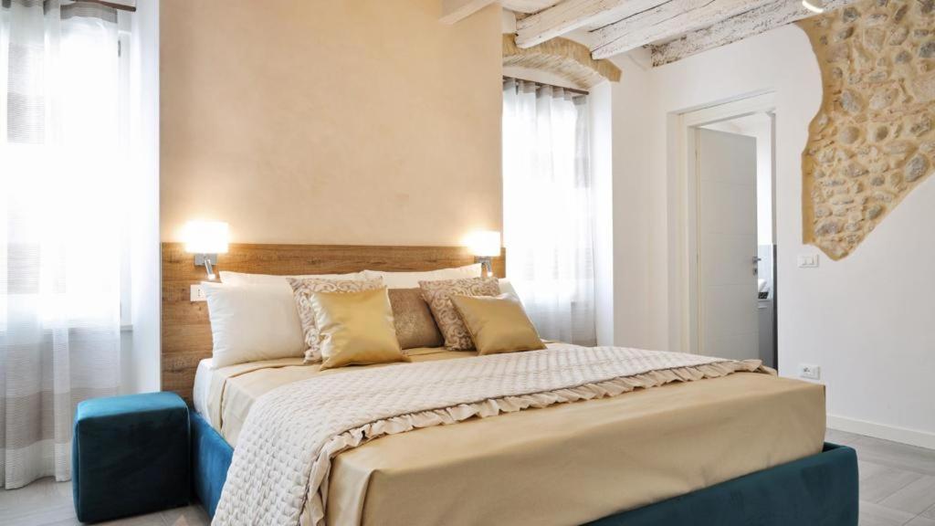 Dimora Di Charme Peschiera Del Garda Apartman Kültér fotó
